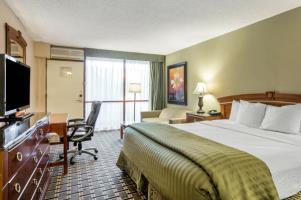 Hotel Clarion