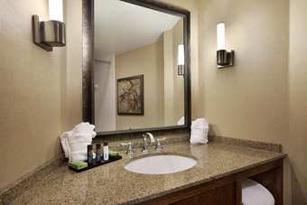 Hotel Embassy Suites Bloomington