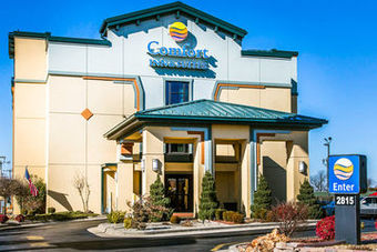 Hotel Comfort Inn & Suites