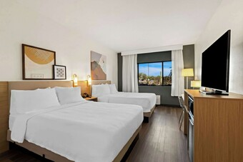 Hotel Spark By Hilton Fountain Hills Scottsdale