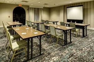 Hotel Embassy Suites Williamsburg
