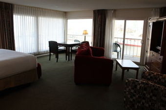 Hotel *red Lion Inn Astoria*