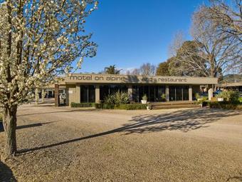 Myrtleford Motel On Alpine
