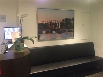 Budget Hotel Orange Tulip Hotel