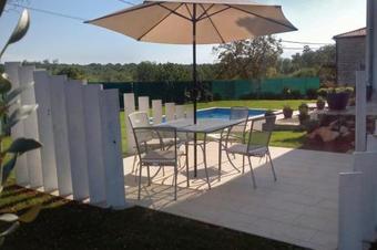 Apartments With A Swimming Pool Fiorini (novigrad) - 7047