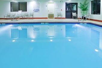 Holiday Inn Express Hotel & Suites Richmond North Ashland