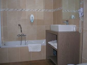 Hotel R�sidence Spa Les Chataigniers