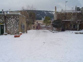 Apartamento Pyrgos Houses And Restaurant