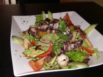 Hotel & Restaurant The Nest