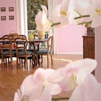 Hotel The Secret Garden Relais