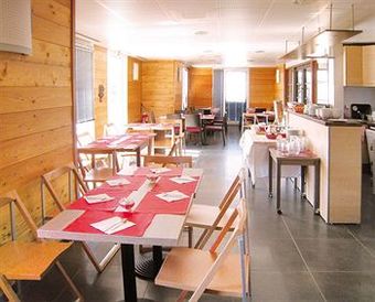 Hotel S�jours & Affaires Geneve Gex Les Rives Du Leman