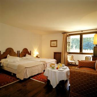 Hotel Parador De Santillana Del Mar