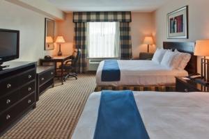 Holiday Inn Express Hotel & Suites Newmarket