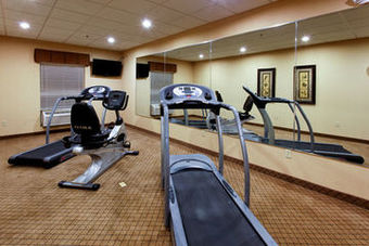 Holiday Inn Express Hotel & Suites College Square