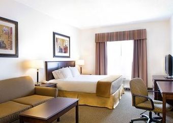 Holiday Inn Express Hotel & Suites Slave Lake