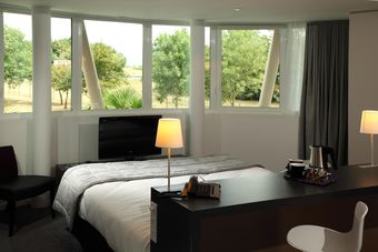 Inter-hotel Saint James Bouffere