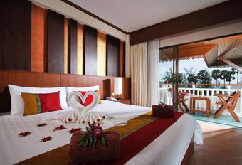 Hotel Baan Karonburi