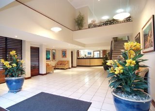 Hotel Comfort Inn & Suites Trinity Beach Club