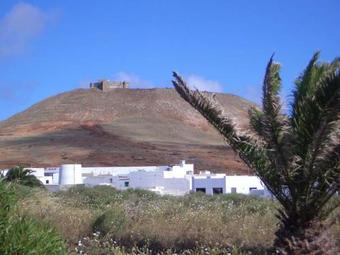 Teguise Apartment Sleeps 2 Wifi