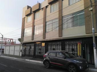 Hostal Villa Del Mar Inn