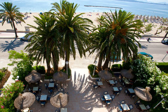 Romantic Hotel