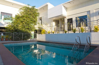 Erus Suites Hotel