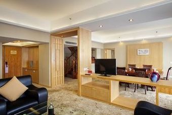 Crowne Plaza Hotel Zhanjiang