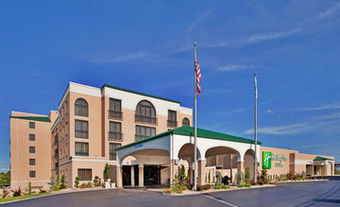 Holiday Inn Hotel & Suites Springfield - I-44