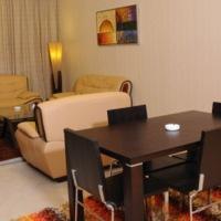 Hotel Crystal Plaza