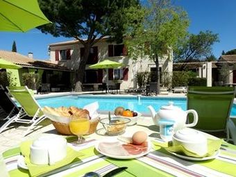 Hotel Le Mas Des Amandiers