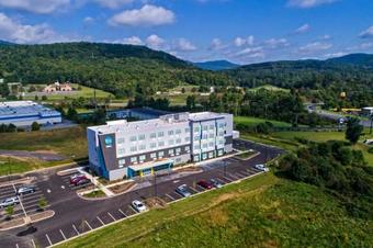 Hotel Tru By Hilton Roanoke Hollins