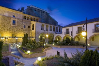 Hotel Parador De Plasencia