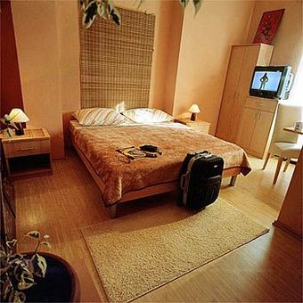 Hotel Shangri La Pension