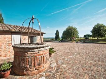 Apartamento Locazione Turistica Podere Mezzavia (sia240)