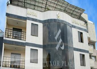 Hotel Luxor Plaza