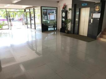 Premier Hotel Nakhon Si Thammarat
