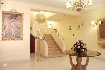 Manhattan Inn Airport Hotel