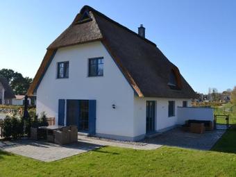 Luv Mit Terrasse Im Ostseebad Rerik