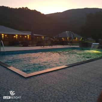 Hotel Trio Lux Resort