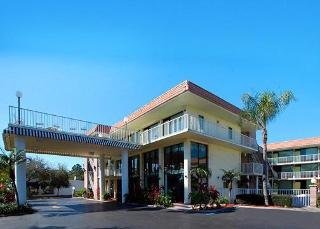 Hotel Comfort Inn & Suites At Tropicana Field