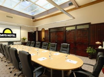 Hotel Tracey's(ex. Dayswaterford)