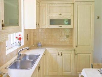 Four-bedroom Holiday Home In Diakopto