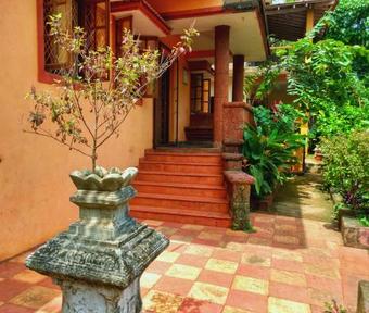 Hostal Rinan's Hideout