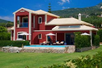 Mousata Villa Sleeps 6 Pool Wifi