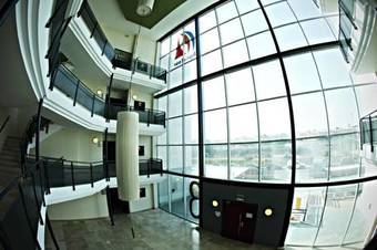 Vertice Apartamentos Sevilla Aljarafe