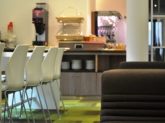 Alma Grand Place Hotel