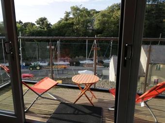 Llys Marina, Y Felinheli