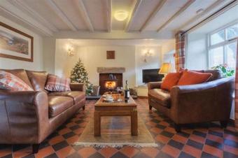 Smithy Cottage At Lindeth