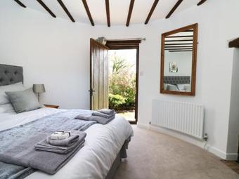 Harbourne Oast, Tenterden