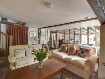 Antique Holiday Home In Sissinghurst Kent With Private Parking